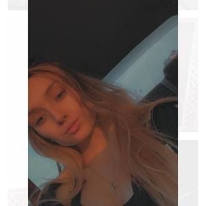 Meet your Posher, Mallory